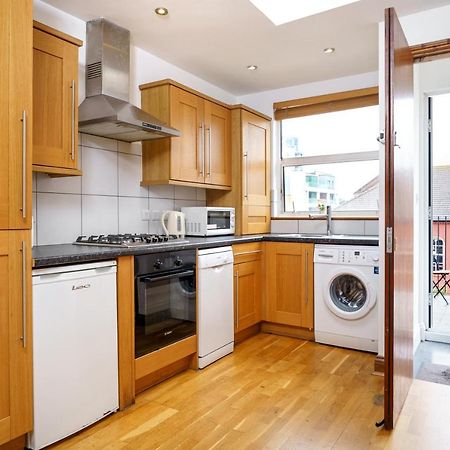 Flat In London Apartman Kültér fotó